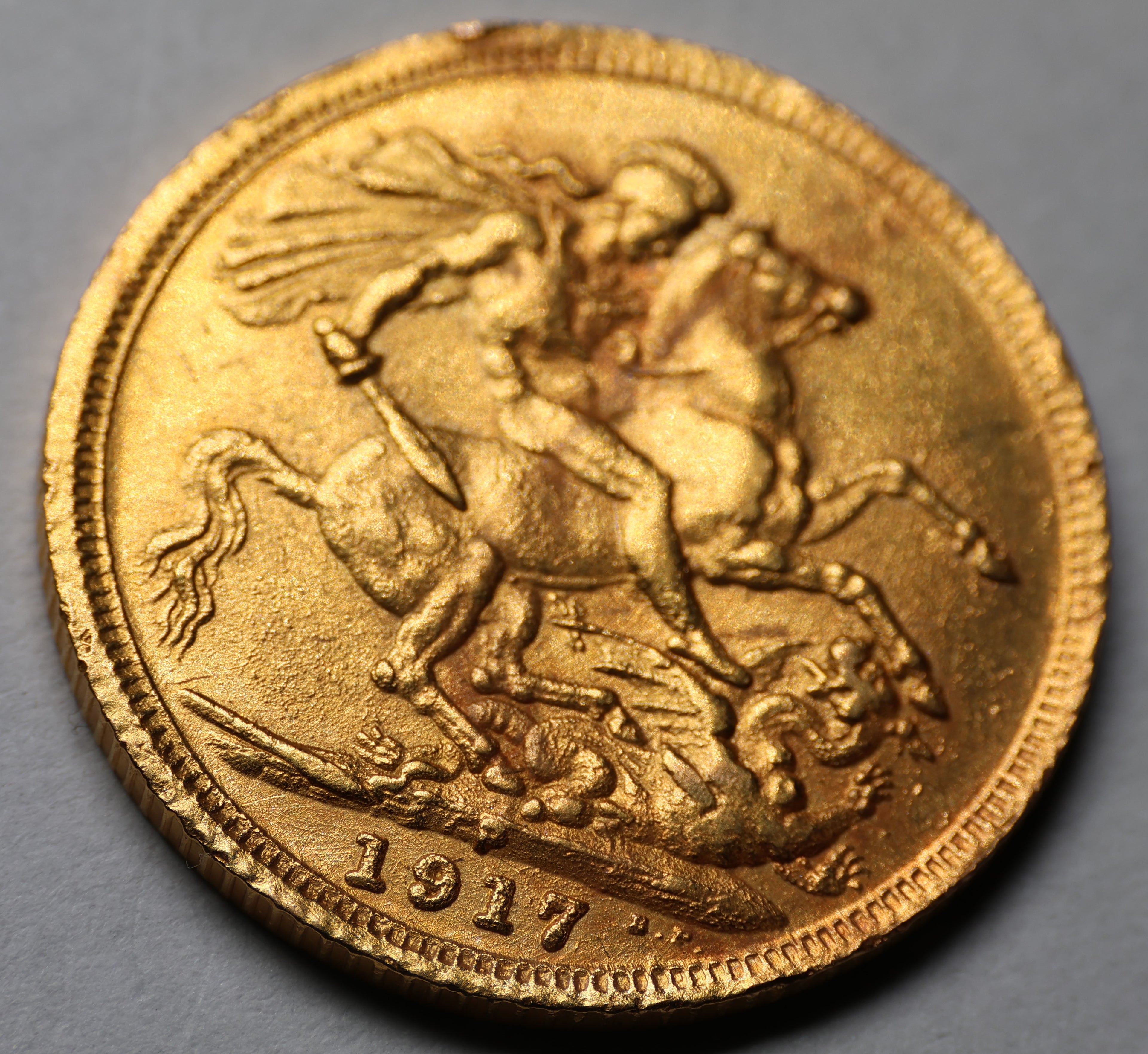 1917 - King George V - Full Gold sovereign - Perth Mint