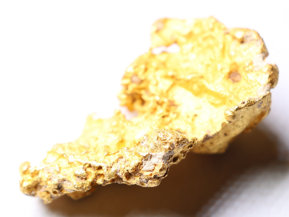 8.1g Natural Australian Gold Nugget – gold nugget view 3 of 4 | Gold2u