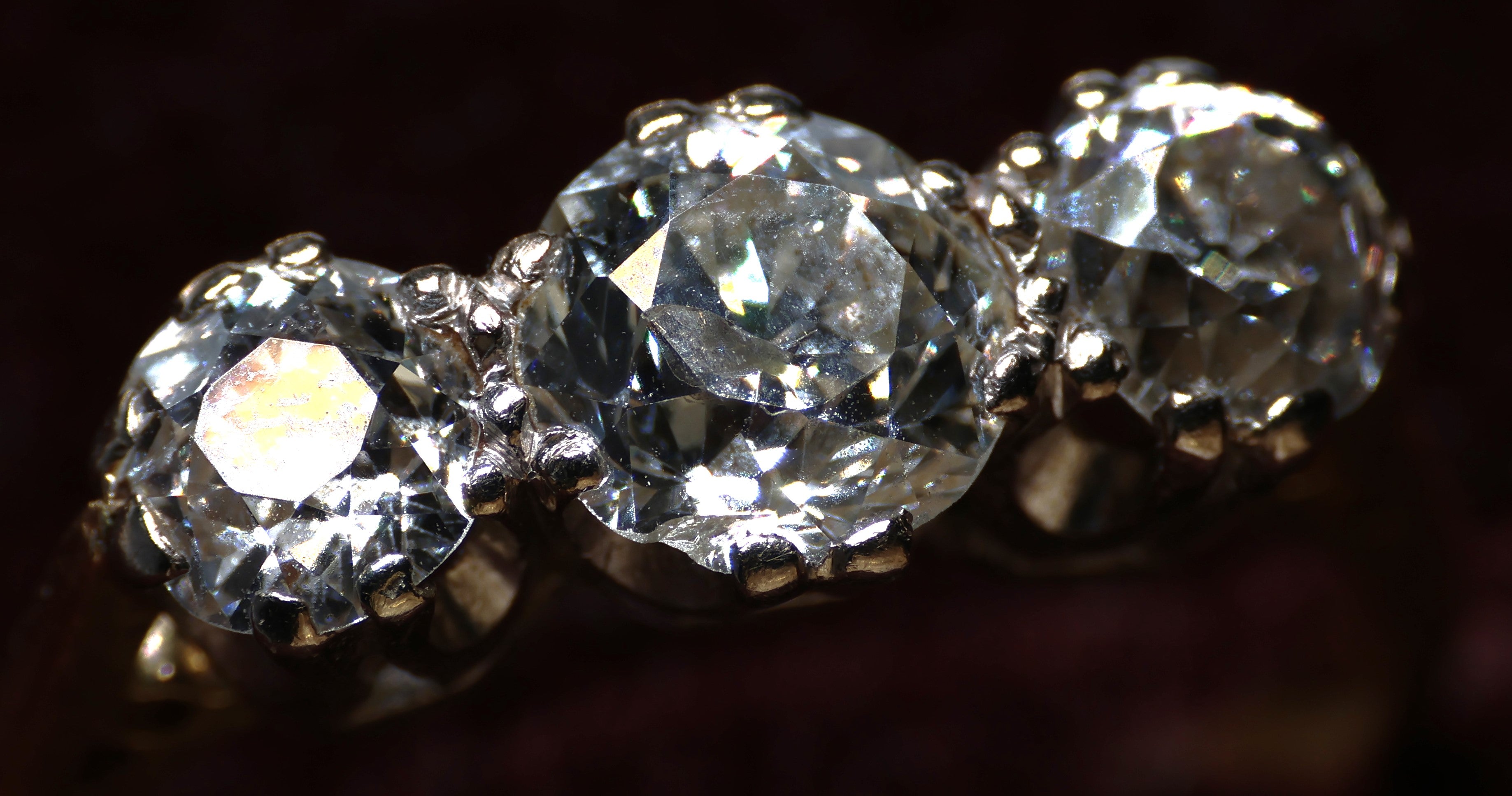Victorian-Era Old Cut Diamond Three Stone Ring – 1.75 Carats Total