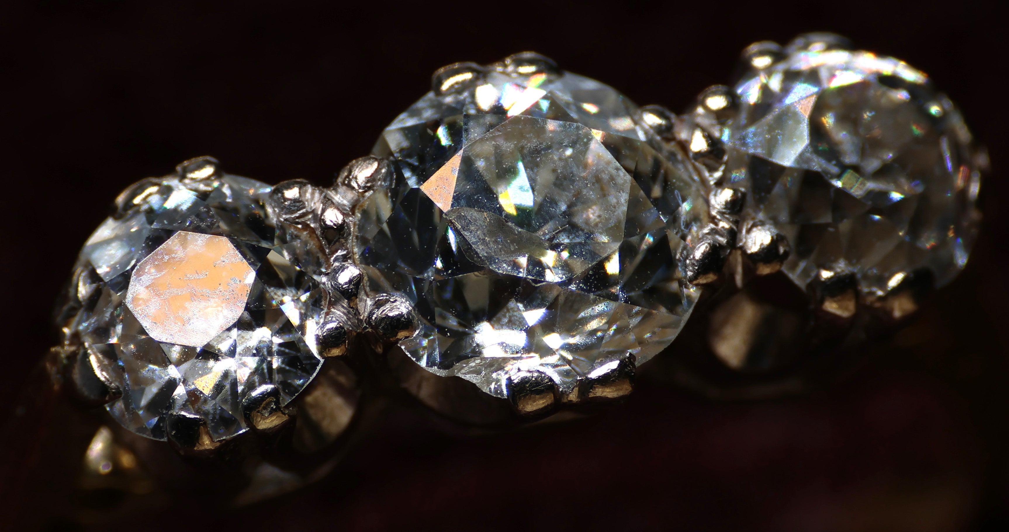 Victorian-Era Old Cut Diamond Three Stone Ring – 1.75 Carats Total